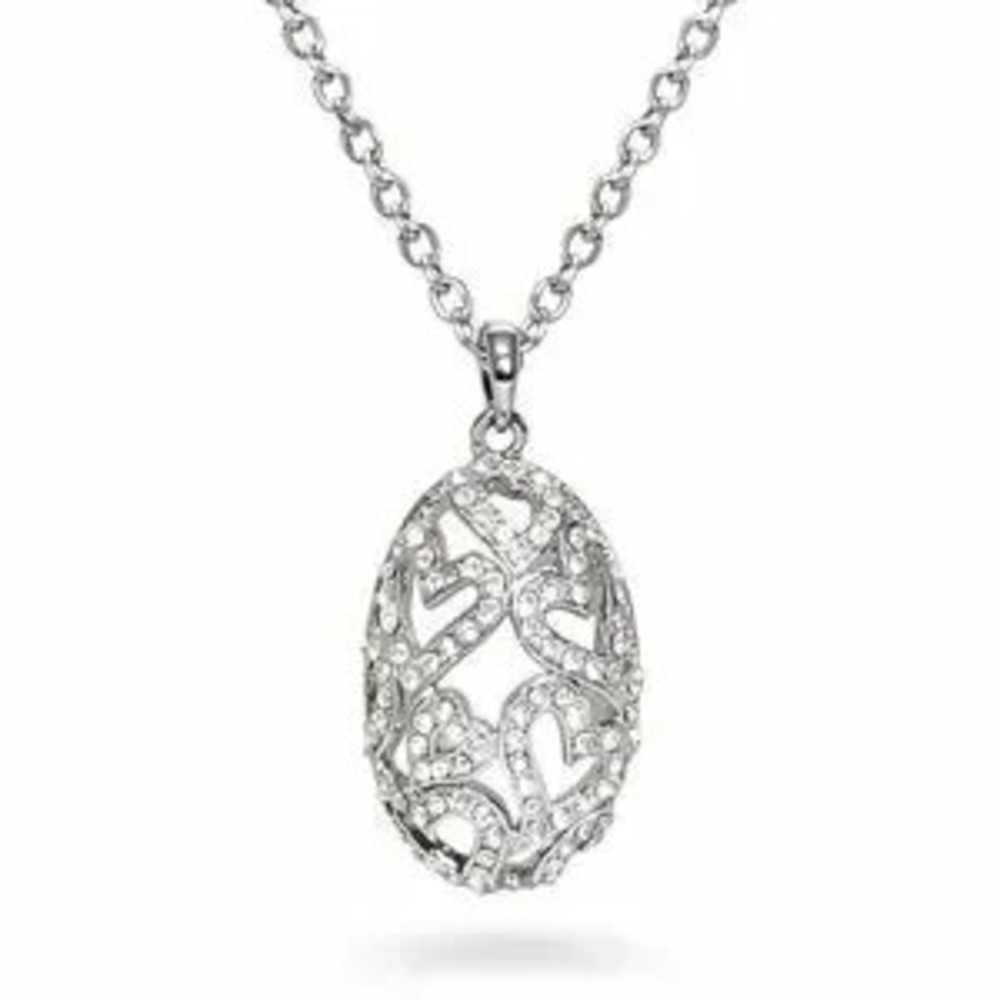 Elegant Silver Pendant Necklace